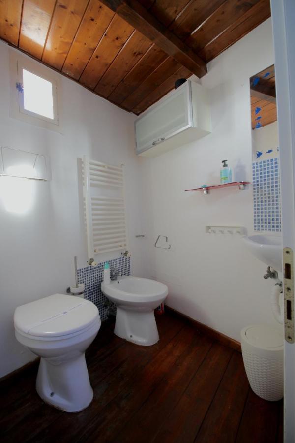 Kia Orana Guesthouse 리보르노 외부 사진